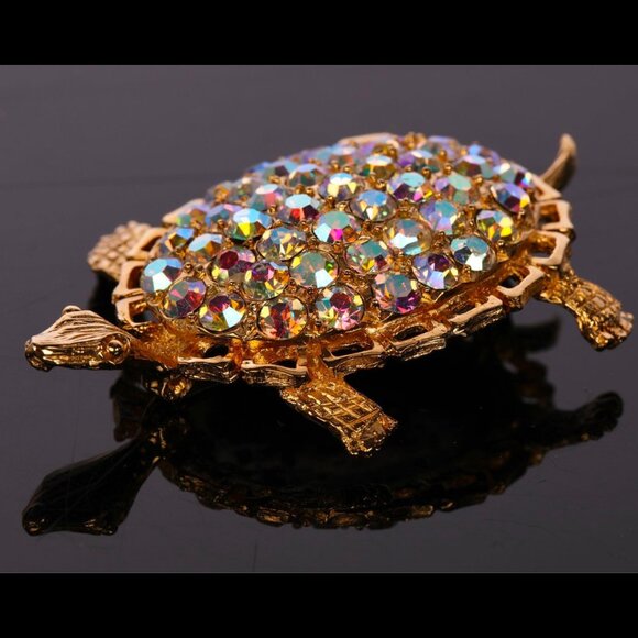 Vintage gold-tone aurora borealis turtle brooch - Picture 3 of 7